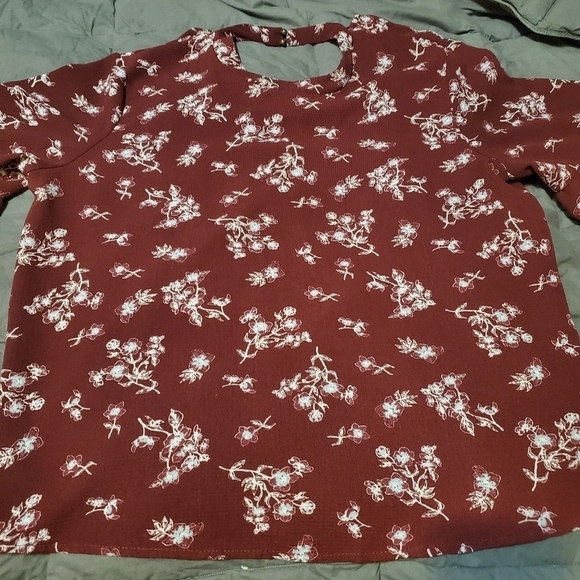 Wallflower Tops - WALLFLOWER long bell sleeve blouse